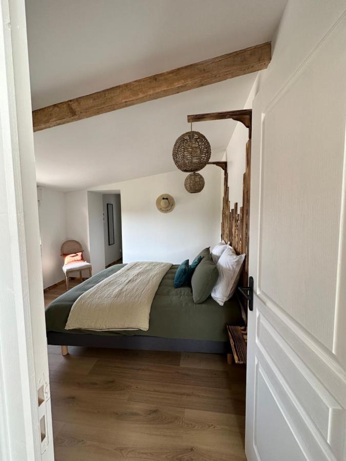 Le Clos De Baron Sur Odon, Un Havre De Paix. Dış mekan fotoğraf